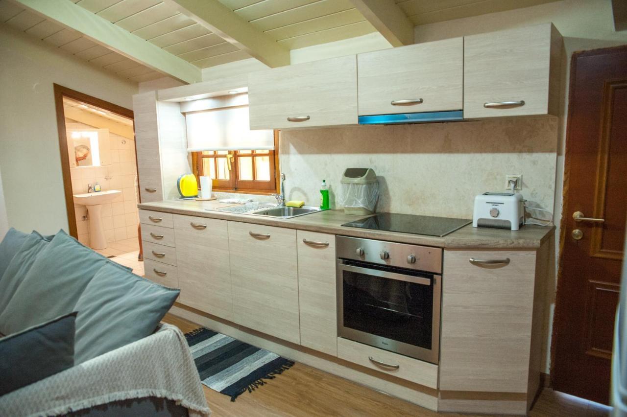 Monteduca Apartments Аргостоліон Екстер'єр фото
